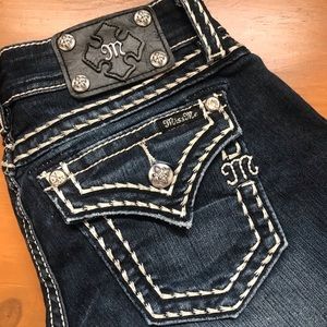 Miss Me Signature Mid Thigh Jean Shorts, Size 26